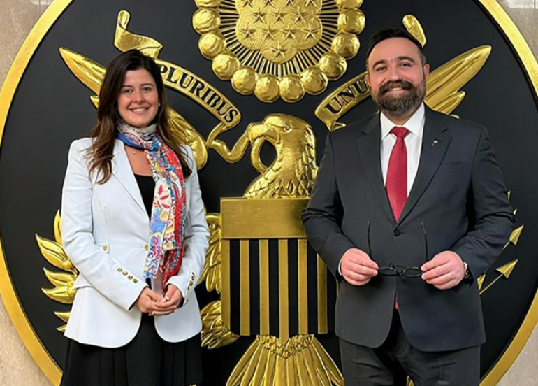 آنو جوهر ومستشارة الخارجية الأميركية الأقدم يؤكدان أهمية ترسيخ الحرية الدينية