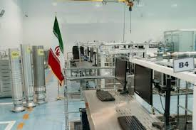 طهران تتمسّك بالتخصيب «حتى لو اندلعت الحرب»