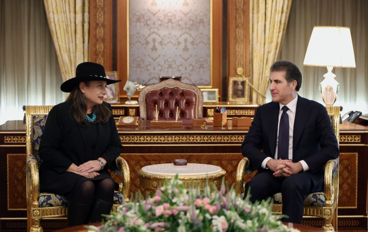 سەرۆکی هەرێمی کوردستان و کۆنسووڵی گشتیی ئەمریکا لە هەولێر کۆبوونەوە و جەختیان لە گرنگیی لێکتێگەیشتنی نێوان لایەنە سیاسییەکان بۆ پێکهێنانی حکومەت کردەوە.