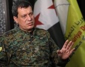 مظلوم عبدي: مديرو وموظَّفو الإدارة الذاتية سيبقون في أماكنهم