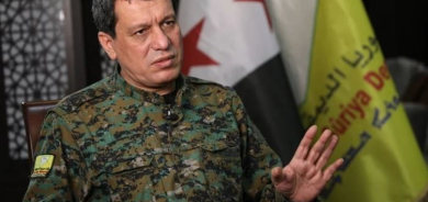 مظلوم عبدي: مديرو وموظَّفو الإدارة الذاتية سيبقون في أماكنهم