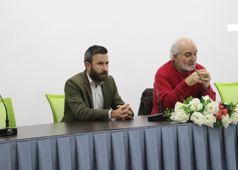 جامعة دهوك تحتضن سيمينارًا ثقافيًا حول أدب الشتات وتجربة بدل رفو