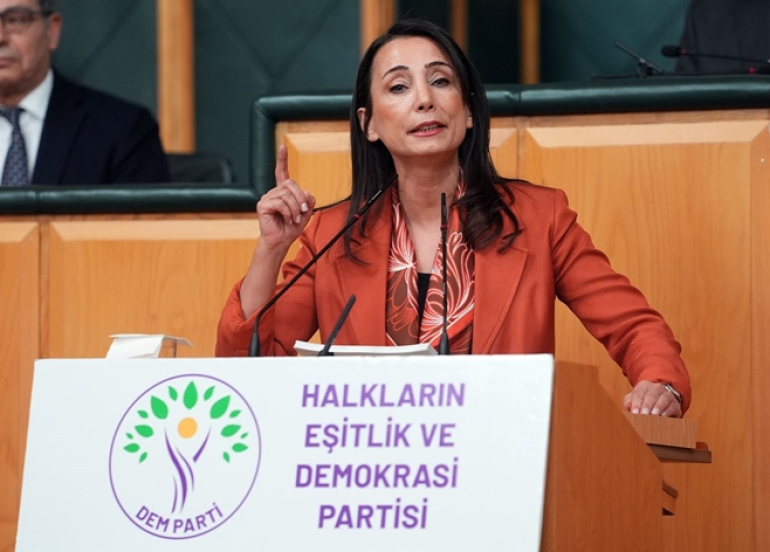 Tulay Hatîmogullari: Divê Birêz Ocalan û hemû girtiyên siyasî ji mafê hêviyê sûdê wergirin