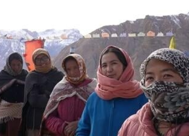 ناڕەزایەتی ژنانی کرێکارانی پلاتفۆرمی ئینتەرنێت لە هیندستان