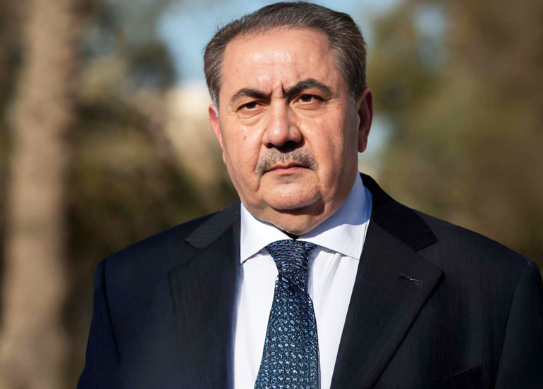 زيباري ينتقد تجاهل دور البيشمركة و