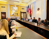 وزير داخلية إقليم كوردستان يبحث الاستقرار الإقليمي ومكافحة الإرهاب مع طواقم 