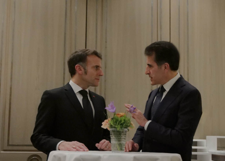 Nêçîrvan Barzanî û Macron tekezî li ser parastina mafên Kurdan di destûra Sûriyeyê de kirin