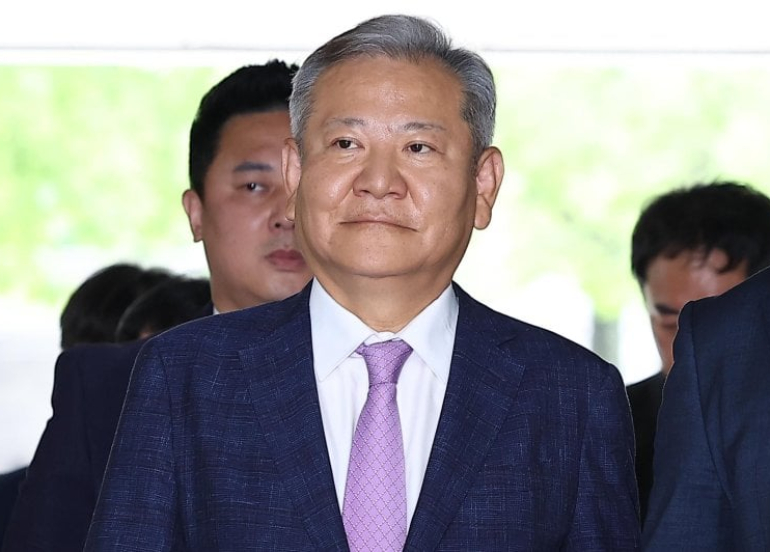 وەزیری ناوخۆی پێشووی کۆریای باشوور سزای ٧ ساڵ زیندانی بەسەردا سەپێندرا