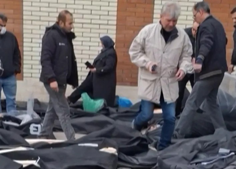 Termên 50 jinên xwepêşander li Tehranê di sarincan de mane