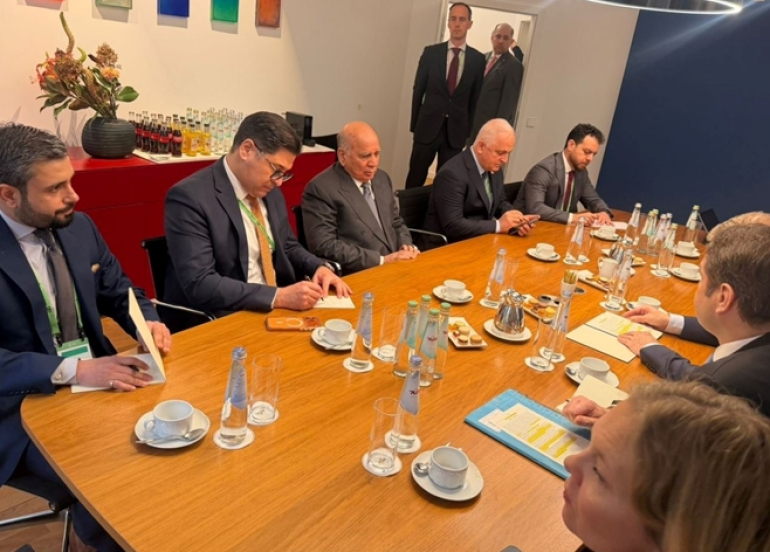 فؤاد حسين يدعو الاتحاد الأوروبي إلى تقديم الدعم اللازم للعراق عقب استقباله معتقلي داعش