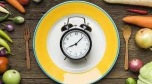 «ليس حلاً سحرياً»... الصيام المتقطع لا يتفوق على طرق إنقاذ الوزن التقليدية