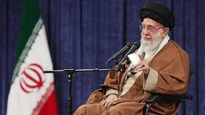 خامنئي يتوعَّد الأسطول الأميركي رداً على تهديدات ترمب