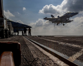 جێگیرکردنی سەربازیی ئەمریکا لە ناوچەکە چڕتر دەبێتەوە لەگەڵ بەردەوامی دانوستانەکانی جنێڤ