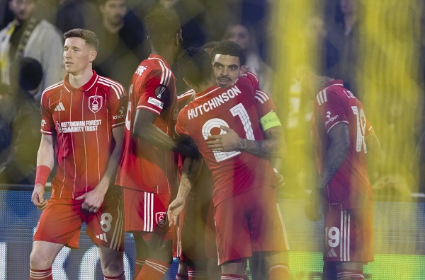 الدوري الأوروبي: نوتنغهام وجينك وسيلتا فيغو تقترب من دور الـ16