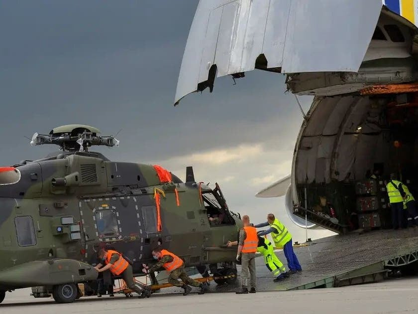 کشانەوەی کاتی هێزەکانی ئەڵمانیا لە بنکەی هەولێر لە هەرێمی کوردستان