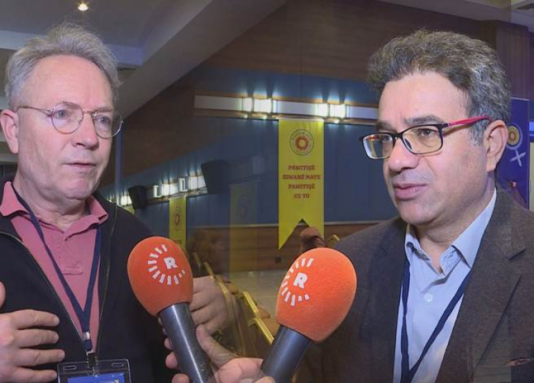 Li Enqereyê sempozyuma Zimanê Dayîkê: Divê Kurd federalîzma zimanî deynin pêşiya xwe