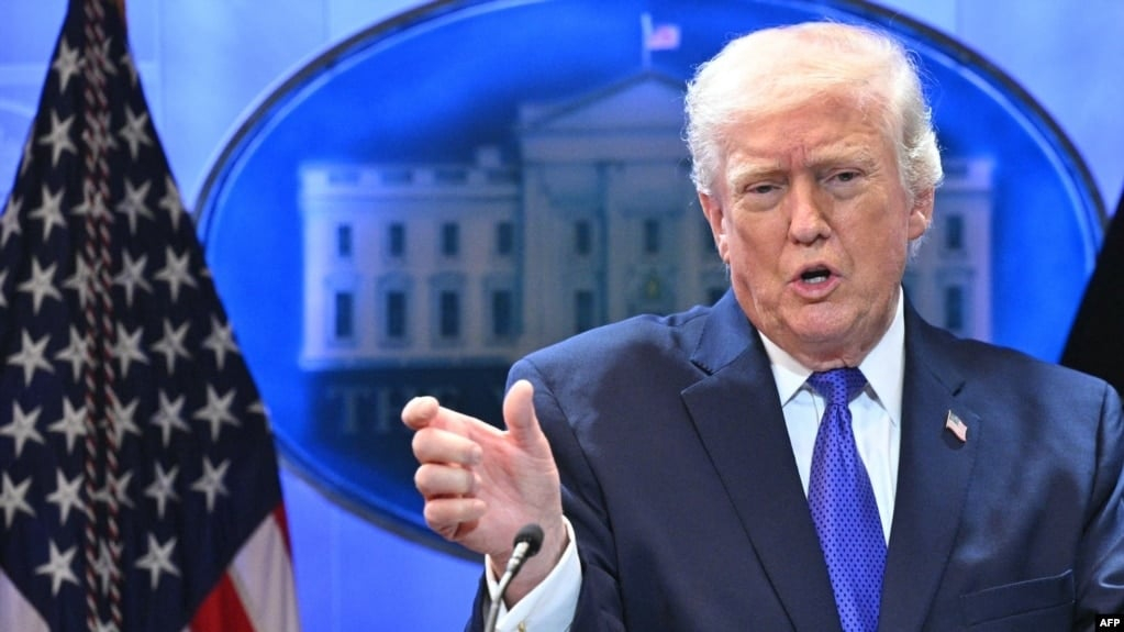 زیادکردنی باجی جیهانی لەسەر هاوردەکردن بۆ ئەمریکا