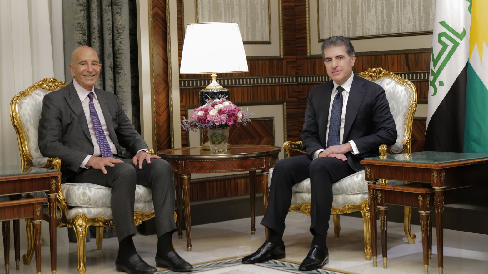 باراك يشيد بالجهود الدبلوماسية لنيجيرفان بارزاني ودوره في تهدئة توترات المنطقة