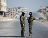 Çapemeniya Sûriyê: Şerekî giran di navbera hêzên ewlehiyê û paşmayên rejîma berê de dest pê kir