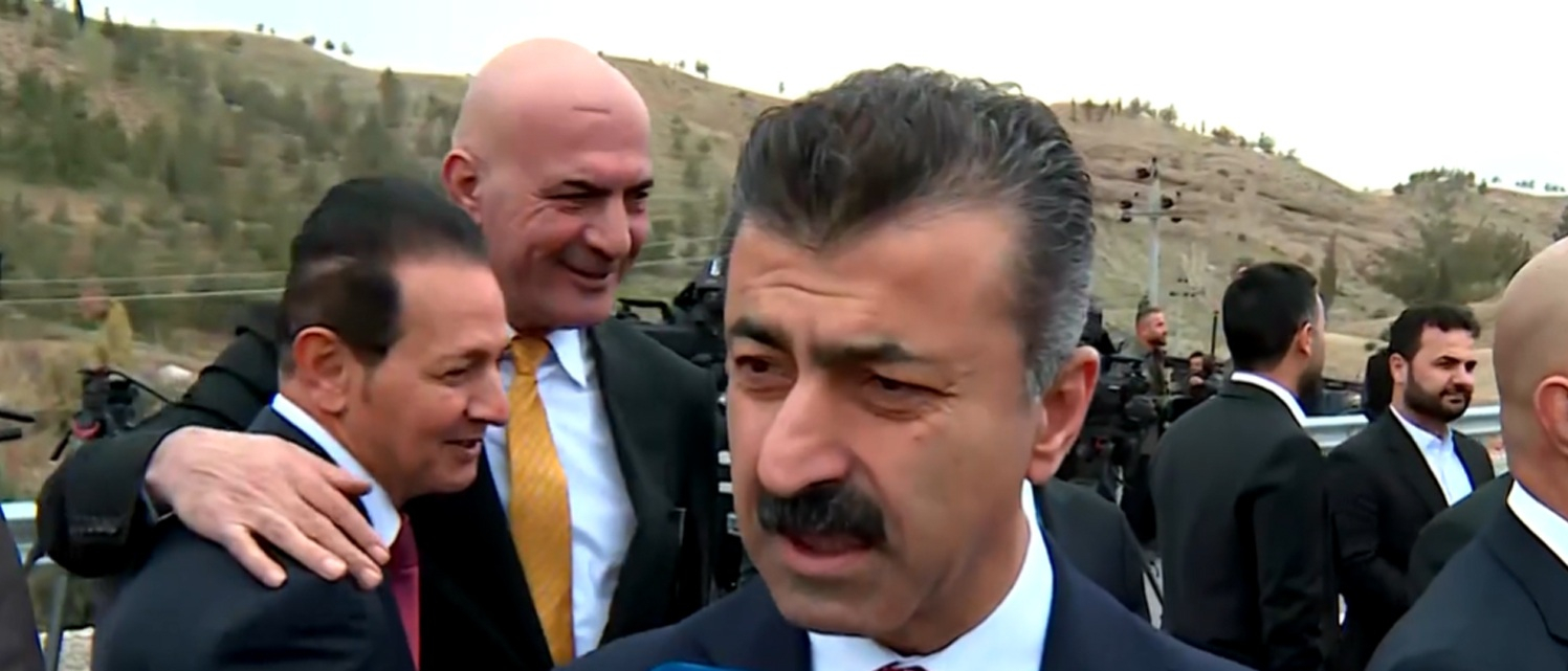 وزير الإعمار: تحويل كافة الطرق الرئيسية في الإقليم إلى 