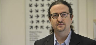 پڕۆفیسۆر گریگۆری جاكسۆن  مامۆستای كورسیی بازرگانی لە كینگز بزنێس سكوڵ بۆ گوڵان:  پێویستە هاوكات لەگەڵ دامەزراوەكانی حوكمڕانی و بەڕێوەبردندا بازاڕەكان گەشە بكەن