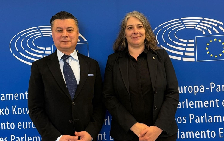 برلمانية أوروبية: مستعدون لدعم القضية العادلة للشعب الكوردي وحماية كيان إقليم كوردستان