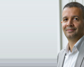 پڕۆفیسۆر نیوفیتۆس لویزیدەس بۆ گوڵان:  فیدڕاڵیزمی نادیموكراسی سەردەكێشێت بۆ دابەشبوونی وڵاتەكە