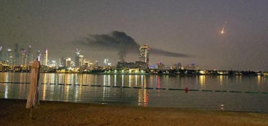 اعتداءات إيران على دول الخليج تتواصل... وتطال مطارات