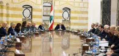 لبنان يحظر «حزب الله» عسكرياً ويلزمه تسليم السلاح