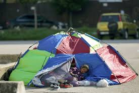 الأمم المتحدة: 30 ألف شخص في لبنان نزحوا إلى الملاجئ