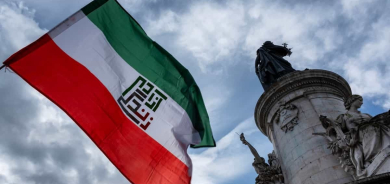 گردبوونەوەی ناڕەزایەتی لە پاریس دژی شەڕ و کۆماری ئیسلامی ئێران