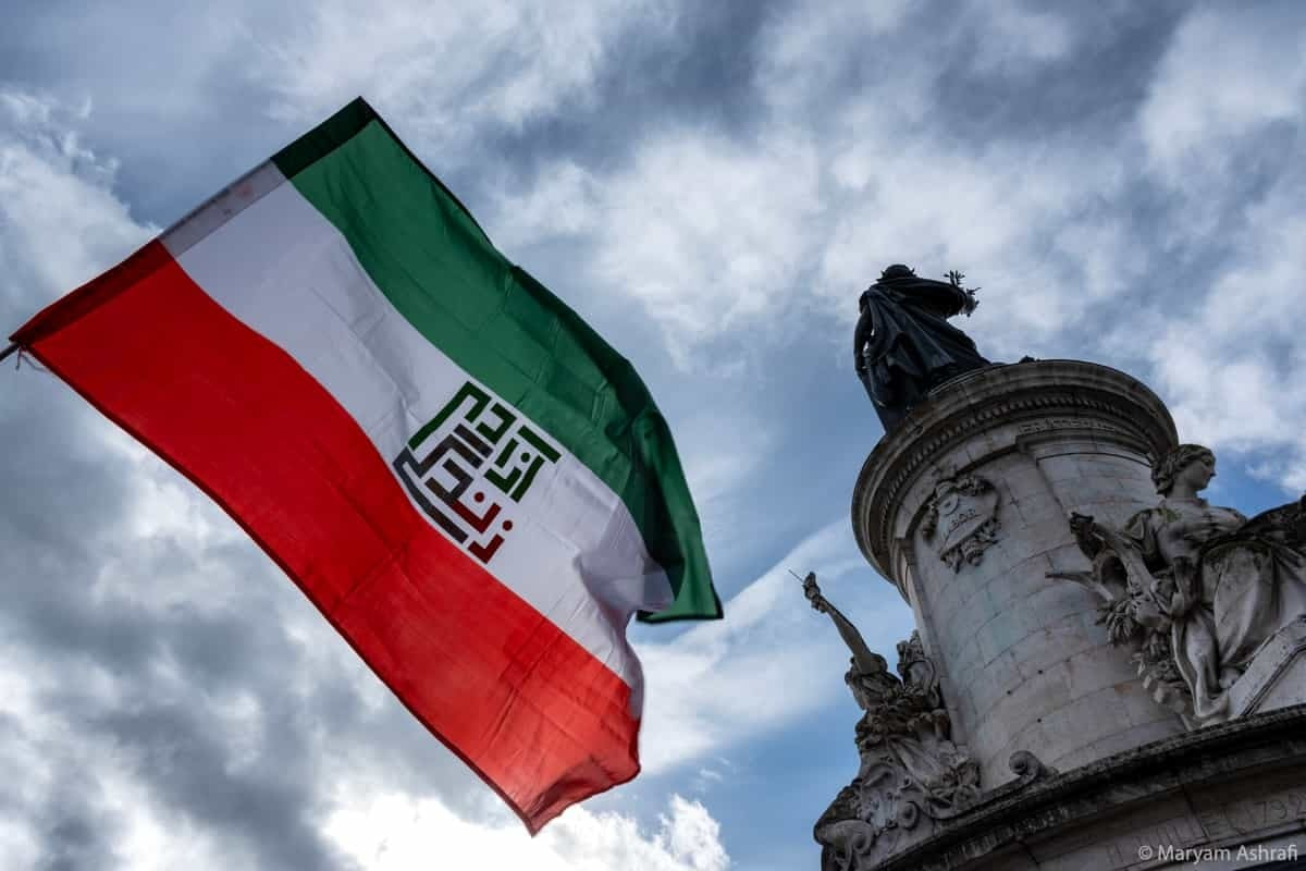 گردبوونەوەی ناڕەزایەتی لە پاریس دژی شەڕ و کۆماری ئیسلامی ئێران