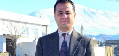 نادڵنیایی لە کۆشکی سپی چۆن لەم تاڵاوە دەربچین؟