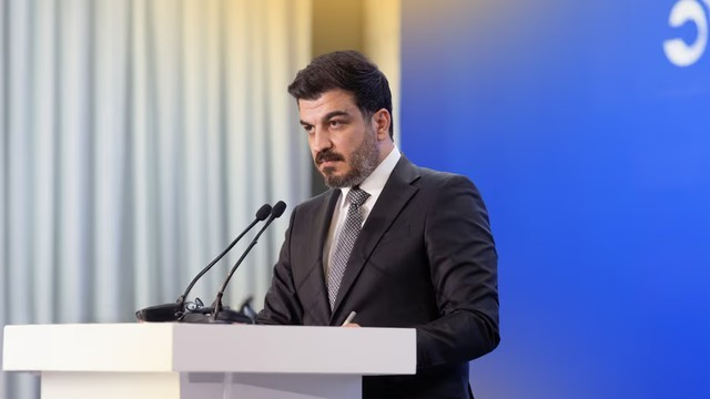بيشوا هوراماني: مزاعم تسليح أحزاب كوردية معارضة وإرسالها إلى إيران غير صحيحة