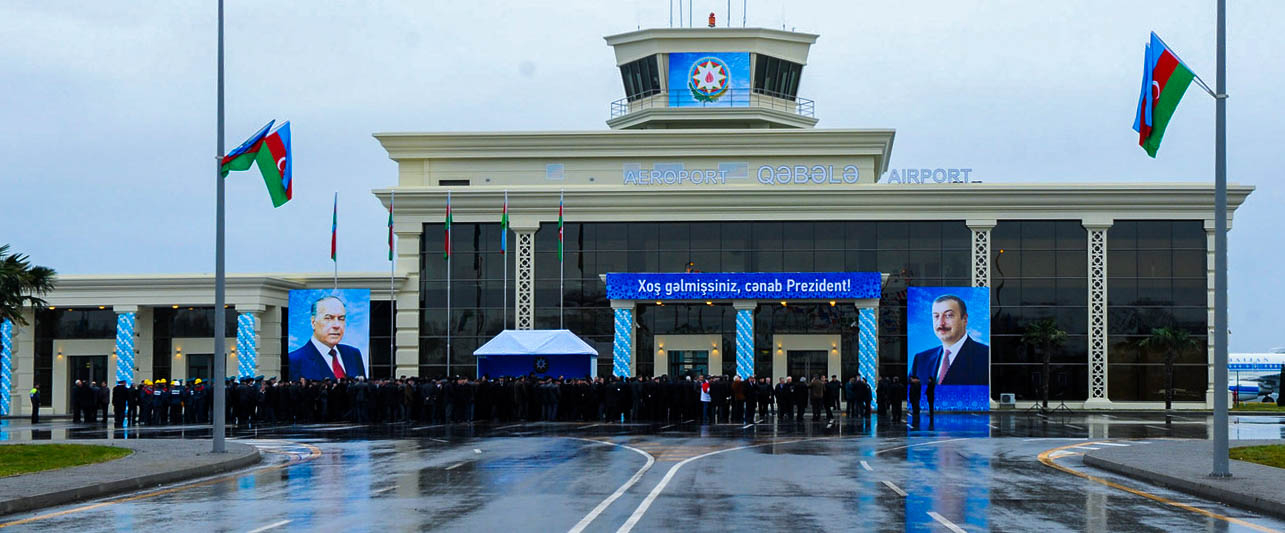 ئازەربایجان: فڕۆکەخانەی نێودەوڵەتی نەخجوان بە هێرشی فڕۆکەی بێفڕۆکەوانی ئێران کرایە ئامانج