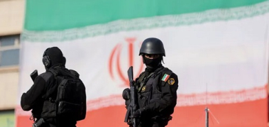 لماذا تخلى حلفاء إيران عنها خلال الحرب؟