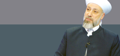 د.شێخ مورشید خەزنەوی  پسپۆڕ و تایبەتمەند لە شەریعەتی ئیسلام:  هەڵوێستە جوانەكانی باشووری كوردستان بەرانبەر بە ڕۆژئاوا، نیشانی دا كە سنوورە دەستكردەكان ناتوانن ڕێگری لە خەبات و خزمەت بكەن