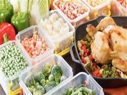 ماذا يحدث للجسم عند تناول الوجبات المجمدة؟