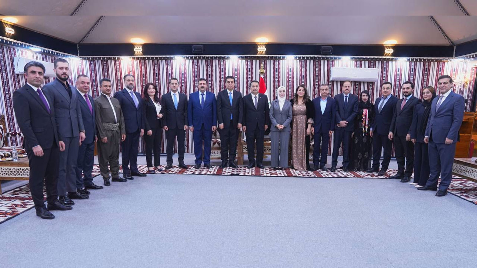 وفد من الديمقراطي الكوردستاني يلتقي السوداني.. ورواتب موظفي الإقليم لشهر آذار ستُوزع قبل العيد