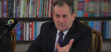 ضياء بطرس صليوا  سیاسەتمەدار و چالاكی بواری مافەكانی مرۆڤ و مافی پێكهاتەكان:     دامەزراندنی ئەنجومەنێكی سیاسی بۆ حزبە كوردستانییەكان تاكە چارەسەرە بۆ ئەوەی بڕیارە چارەنووسسازەكان بە هاوبەشی بدرێن و كۆتایی بە تاكڕەویی حزبی بهێنرێت