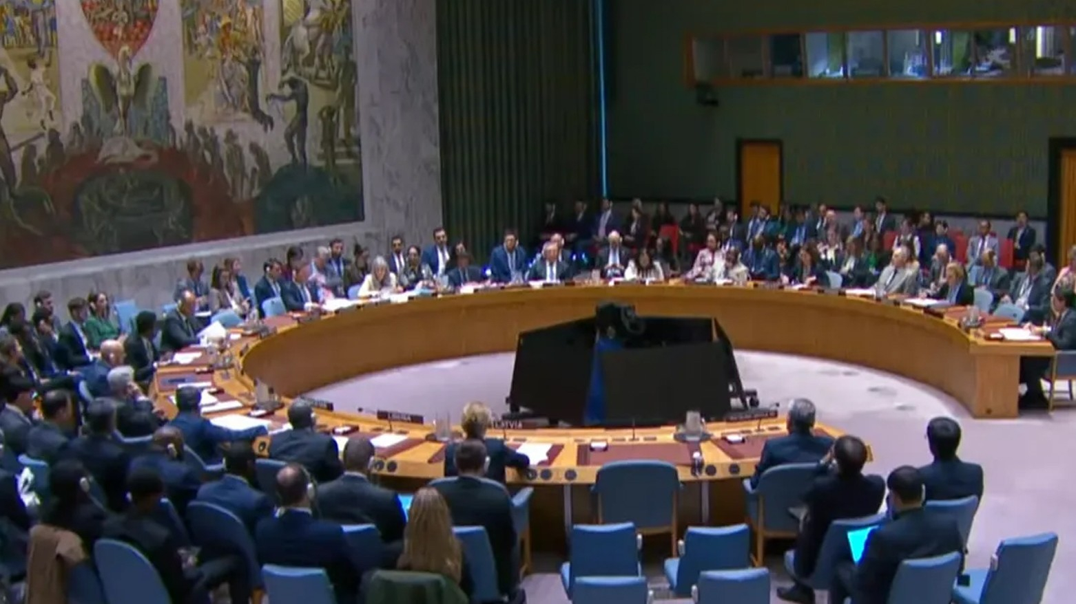 Encûmena Ewlehiyê li dijî êrîşên Îranê li ser welatên Kendavê û Urdinê biryarek derxist