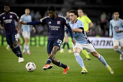 يوروبا ليغ: ليون يلحق بسيلتا فيغو متعادلاً... ونوتنغهام يسقط على أرضه