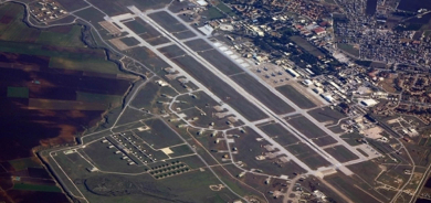 Mûşekeke balîstî arasteyî binkeya serbazî ya Încîrlîkê hat kirin