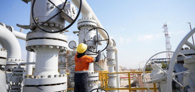 Îranê hişyarî da Amerîkayê: Em dê qadên petrolê yên herêmê bikin xwelî