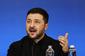 زيلينسكي: روسيا تزود إيران بطائرات «شاهد» المسيرة