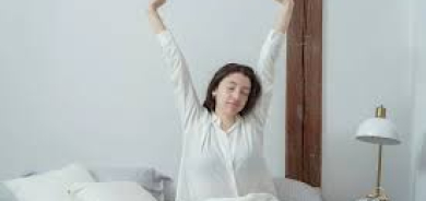 لماذا يُنصح بالاستيقاظ مبكراً؟ 9 فوائد بارزة