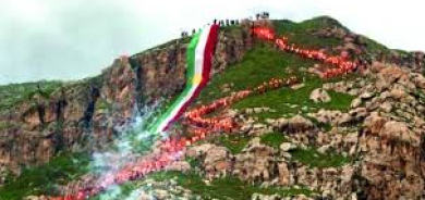 عقرة تلغي كرنفال نوروز وتكتفي بحمل المشاعل على الجبال