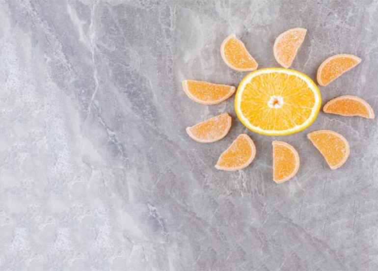 ڤیتامین C چاوت لە ئاوی سپی دەپارێزێت