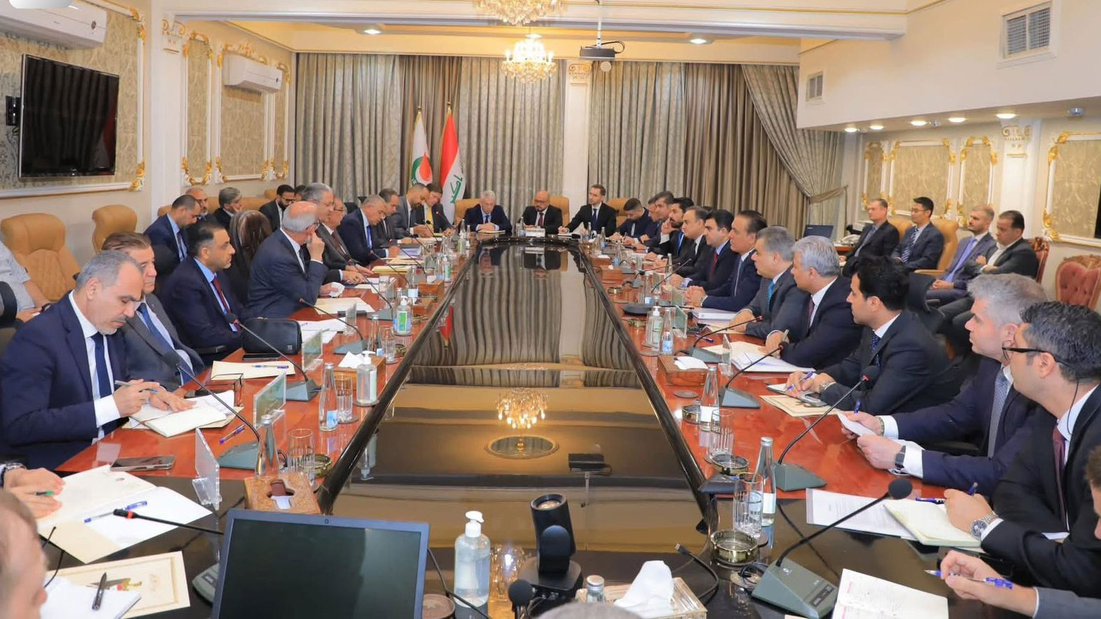 وفد التفاوض في حكومة كوردستان يكشف تفاصيل اتفاق استئناف تصدير النفط