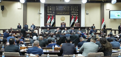 Parlamentoya Iraqê: Nabe destkarî di mûçeyên fermanberên Herêmê de were kirin